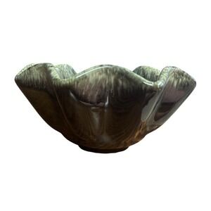 Hull USA #B6 Vintage Mid Century Green Drip Glaze Scalloped Rim Bowl Table Decor